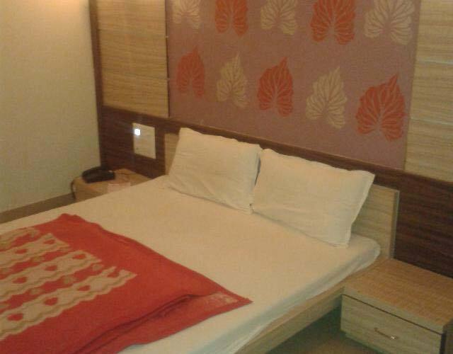 Hotel Roopalee Palace, Ambaji 5
